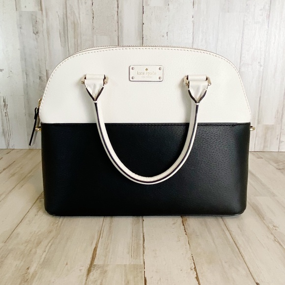 kate spade Handbags - ❌SOLD❌ Kate Spade | Womens Black and White Leather Groove Street Carli Bag